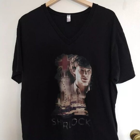 Benedict Cumberbatch Sherlock Holmes T-Shirt V-Neck XL Black American Apparel - Picture 2 of 5